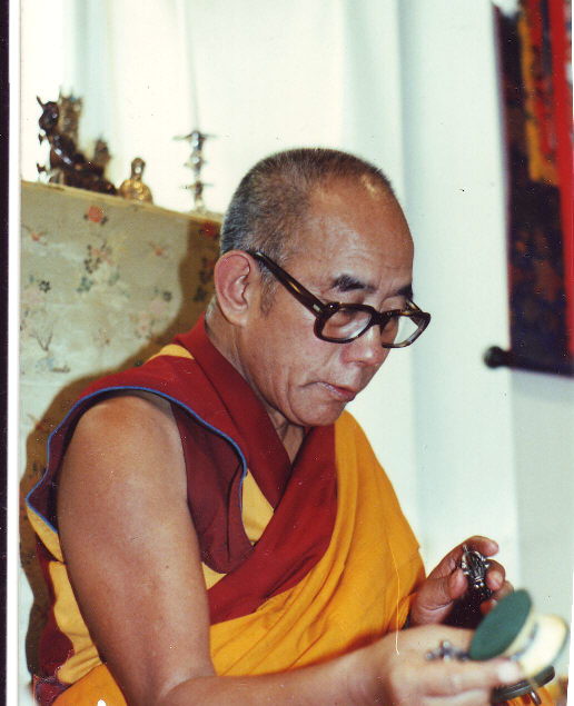 Kyabje Lati Rinpoche